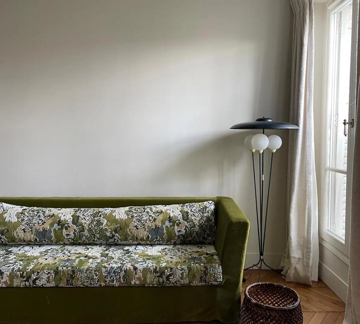 L'Atelier 35 With View Of Montmartre Daire Paris